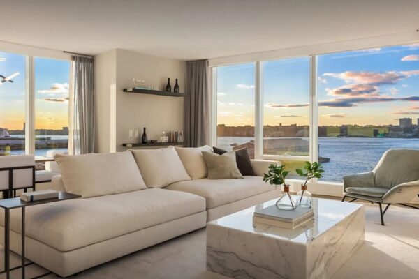 Hiranandani Bandra West